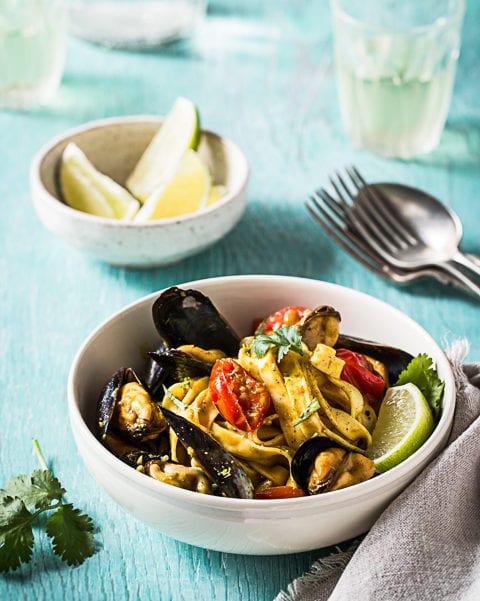 Duso’s Fettuccine with Mussel Curry Sauce